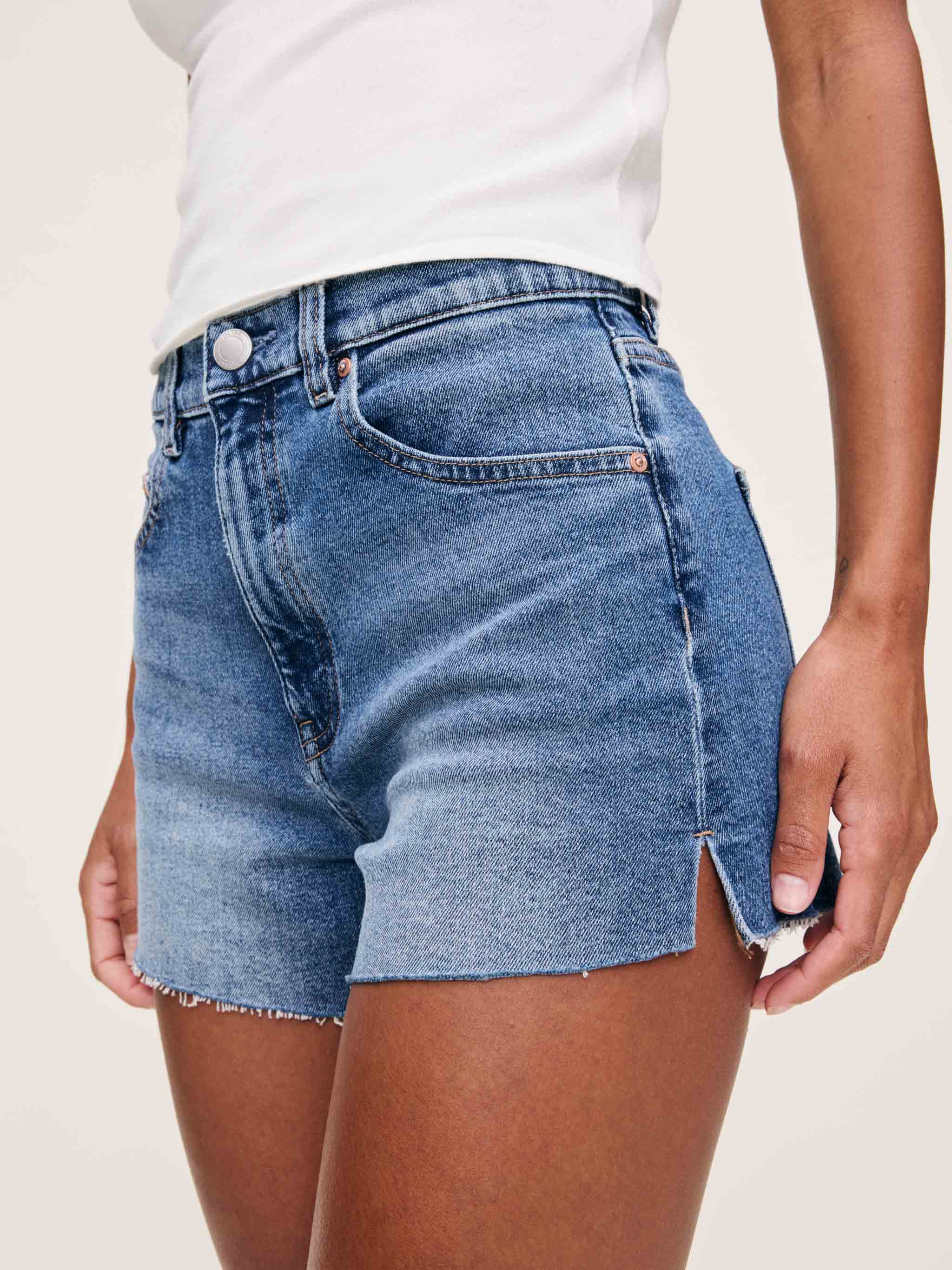 Zoie Relaxed Jean Short 3.25"