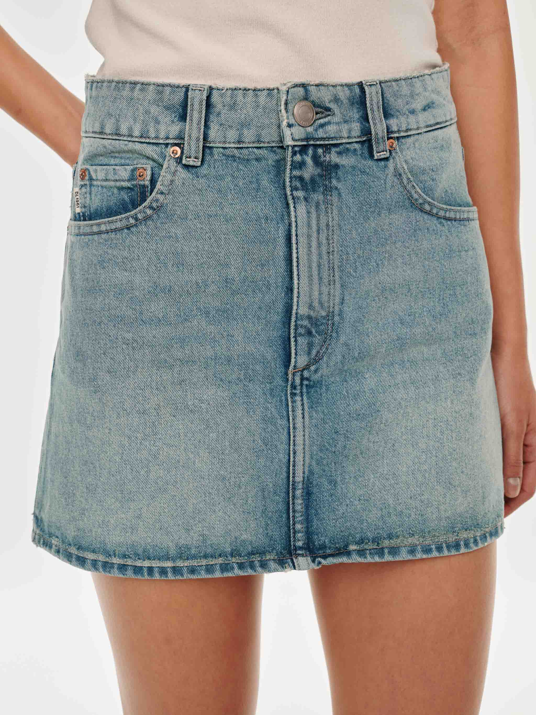 Alma Mini Skirt